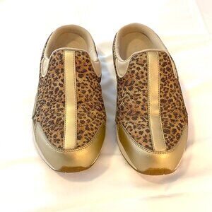 Easy Spirit Slip on Traveltime Clogs Wide (9WW)